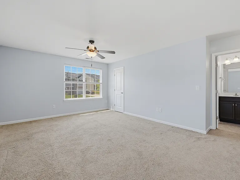 107 Zulabelle Ct — Photo 16