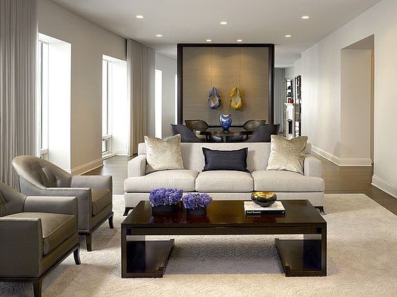 3rd image of 50 E Chestnut St APT 1301
