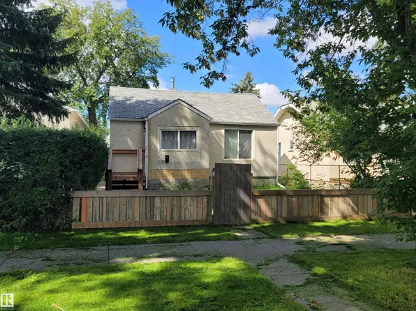 11720 87th St NW, Edmonton, AB T5B 3M7