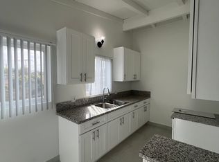 1102 W Broadway APT 6, Anaheim, CA 92805