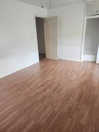 5913 S Santa Fe Ave — Photo 6