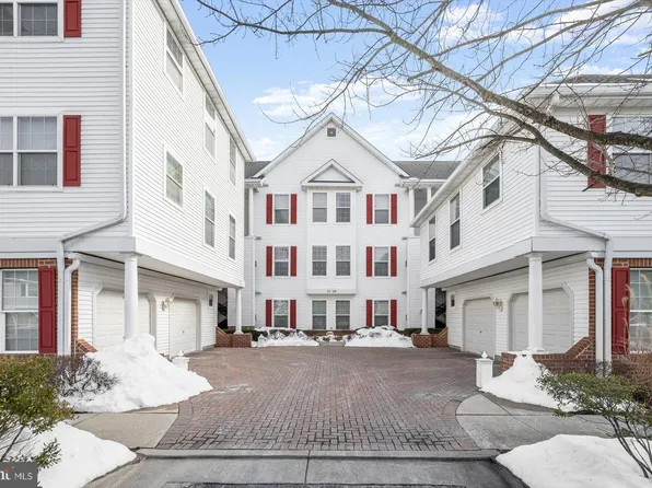 59 Hawk Rise Ln #305, Owings Mills, MD 21117