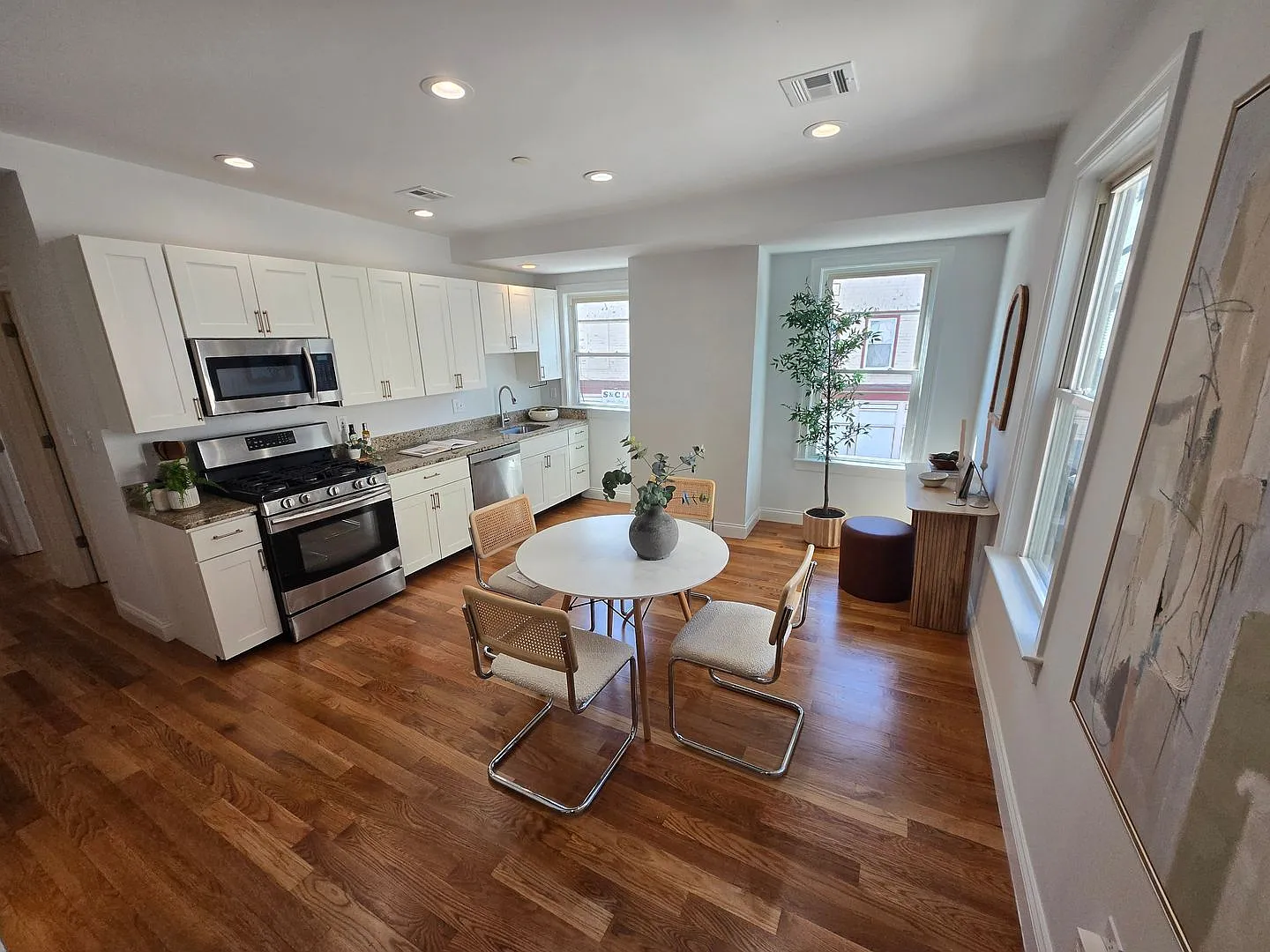 355 Adams Street — Photo 3
