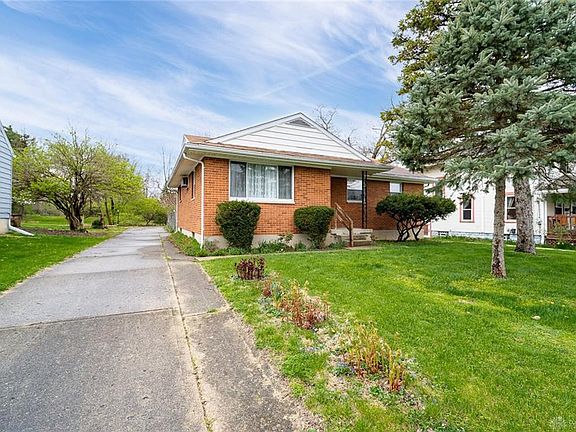 2nd image of 3135 Oakmont Ave