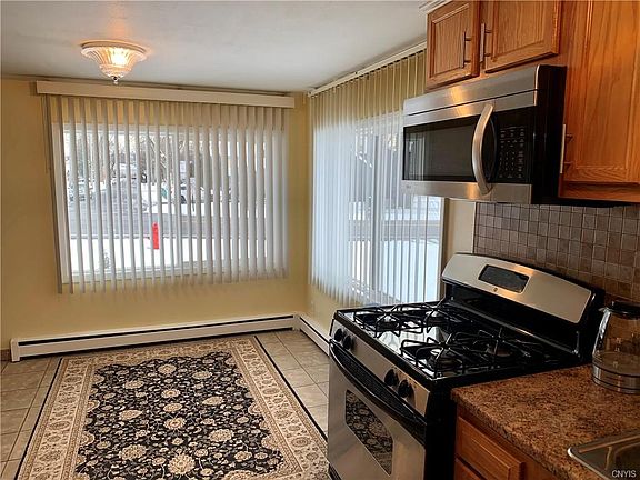 4th image of 4613 James St