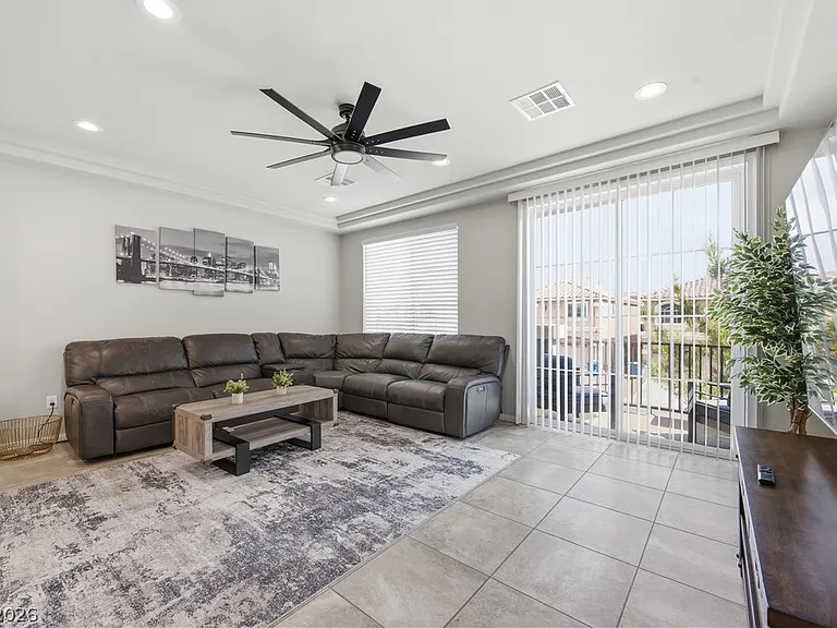 5647 Camilla Cellars Ct — Photo 2