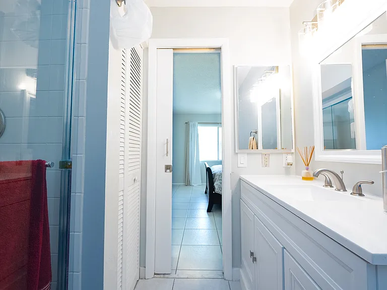 5671 Gardens Dr #202 — Photo 23