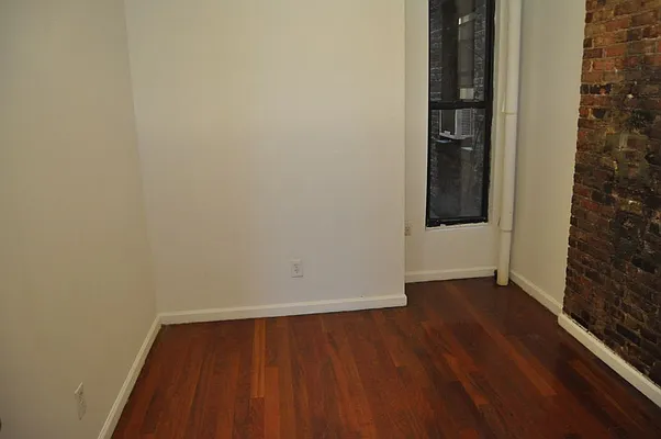 Rented by Sky Management | media 66