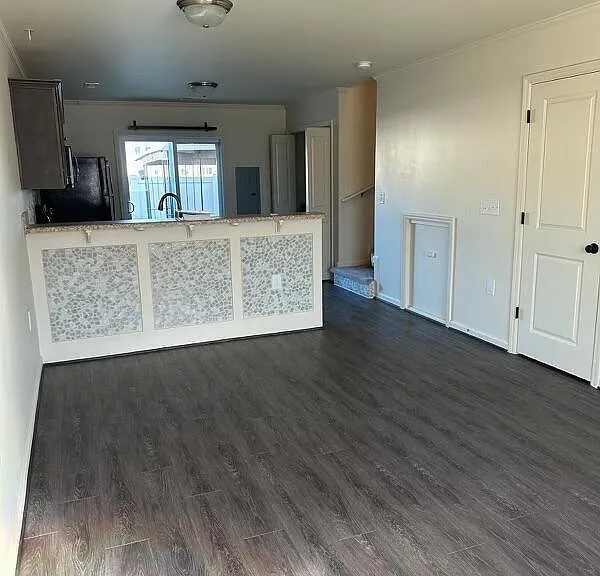 426 Sullivan Loop Rd — Photo 2