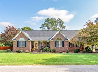 2437 Cypress Lakes Rd, Hope Mills, NC 28348