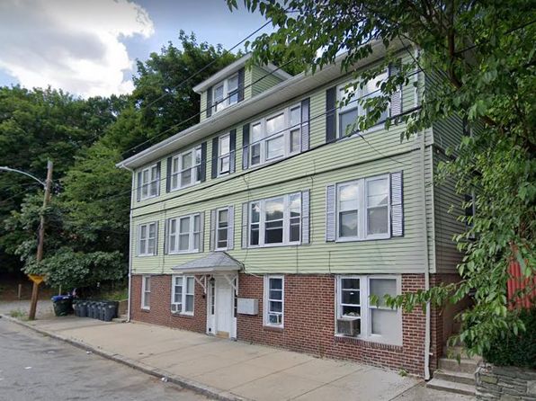 88 Garfield Ave APT 2