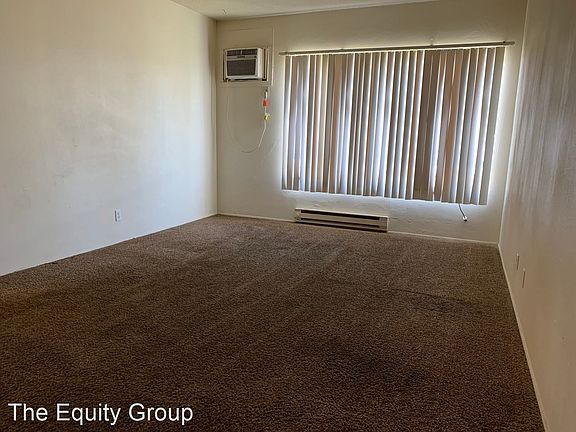2nd image of 570 S Richmond Ave APT 3