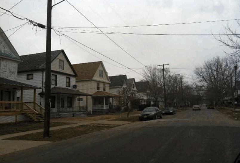 2nd image of 3618 Woodbridge Ave
