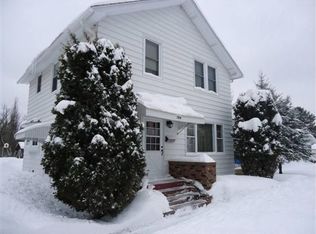 769 3rd St NW, Chisholm, MN 55719