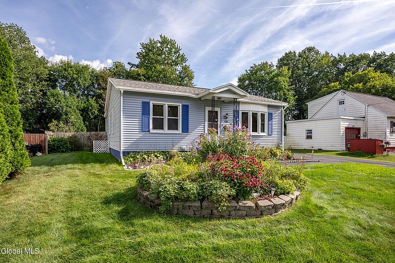 2nd image of 438 Clayton Road