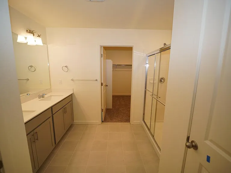 2219 Fiadore Trl — Photo 28