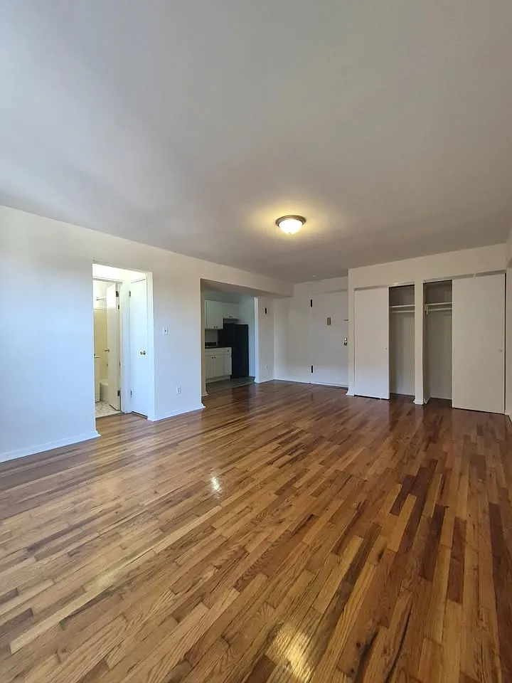 143-25 41st Avenue — Photo 3