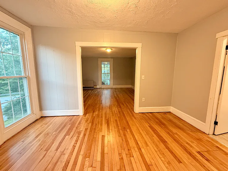 1 River Ave #2 — Photo 8