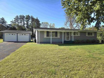 742 Colligan Ave, Wild Rose, WI, 54984