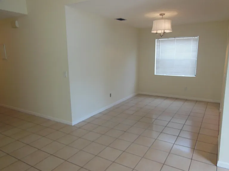 3775 Mil Run Ct — Photo 10
