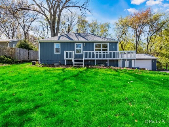 315 North Blvd, McHenry, IL 60051