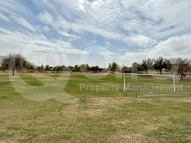 2980 E Ridgewood Ln — Photo 30