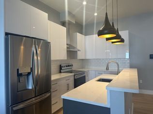 60 Cross St E #324, Somerville, MA 02145