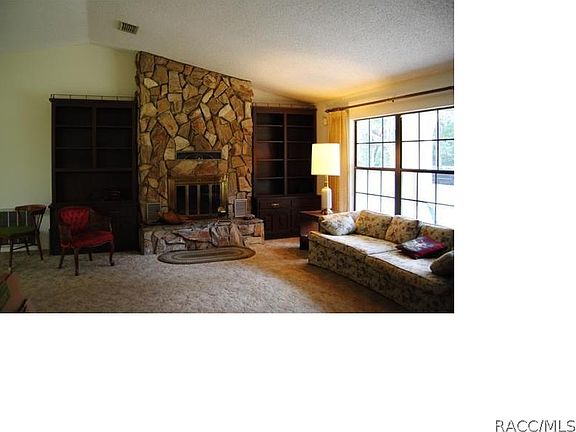 3rd image of 9851 W Woodhaven Dr