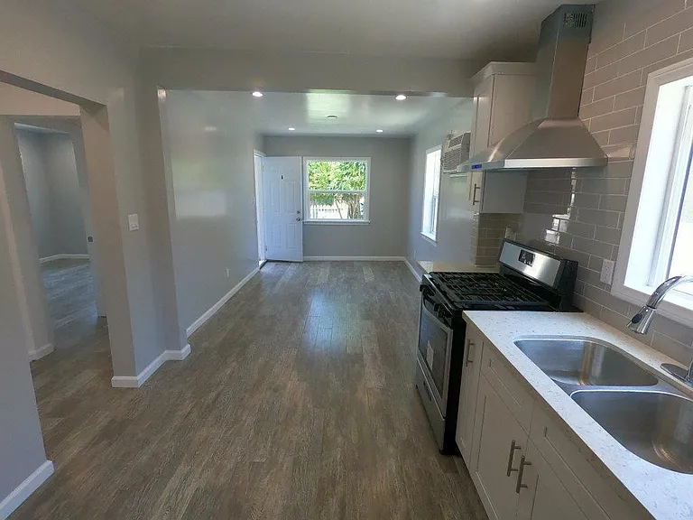 2708 Council St #A — Photo 25