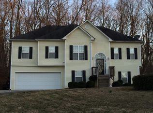 3389 Green Leaf Ln, Gainesville, GA 30507