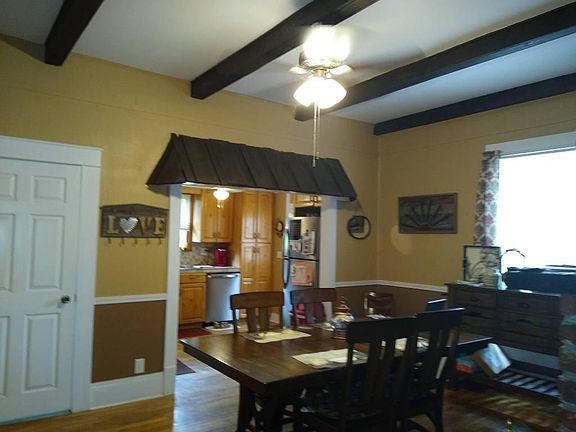 4th image of 152 E Highland Rd