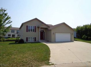 204 1st Ct NE, Elgin, MN 55932