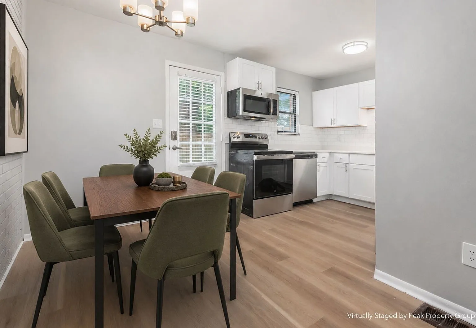 2 bed, 1.5 bath, $1,499 — Photo 4