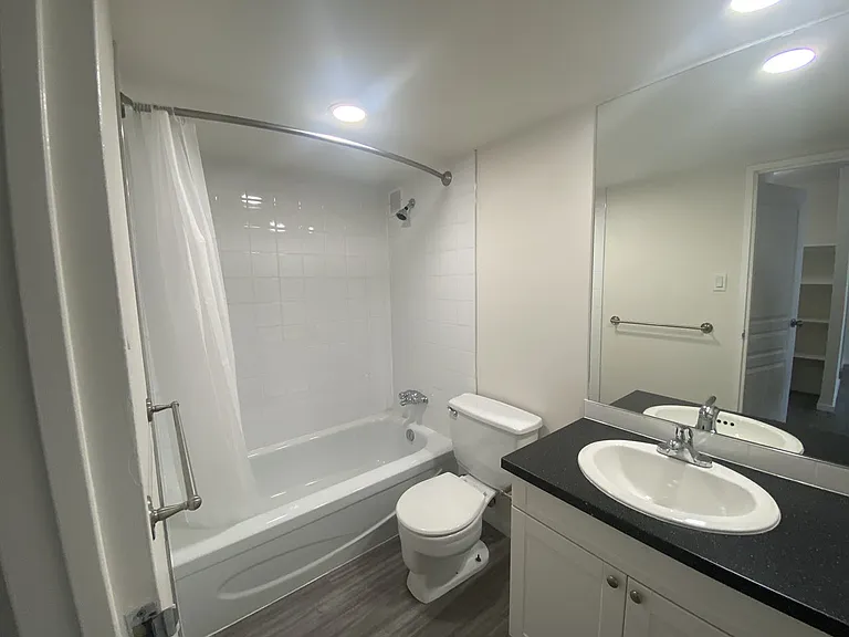 21 Macdonald Dr — Photo 46