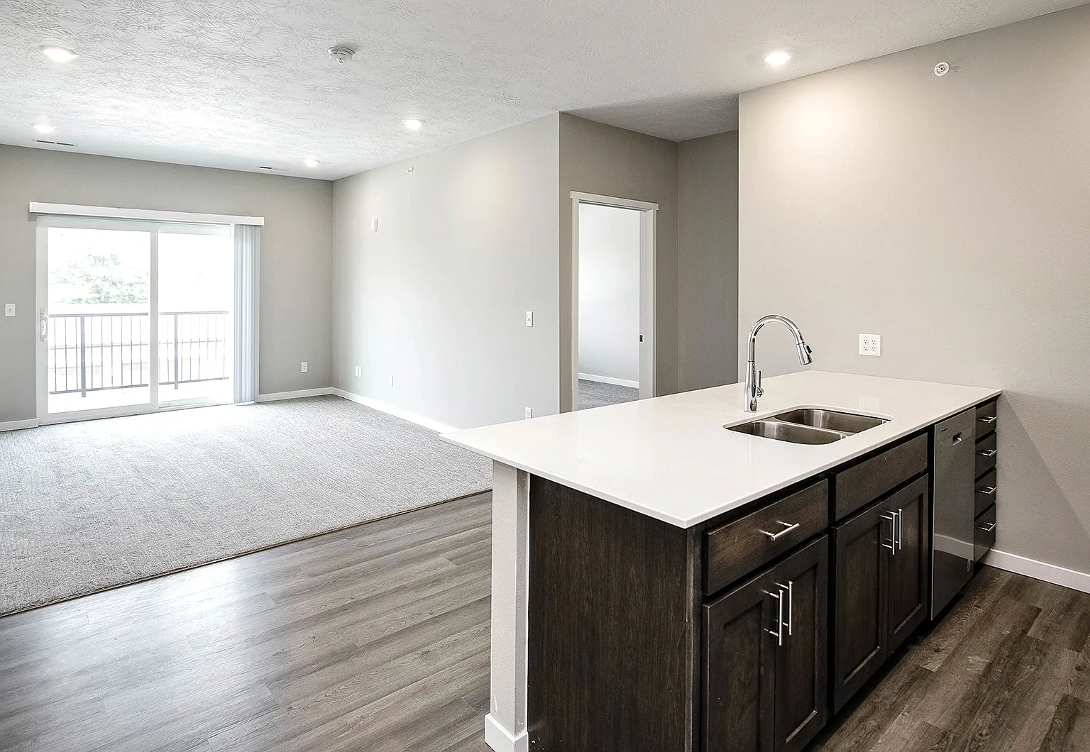 Prairie Park Apartments — Photo 3