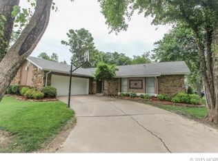 1409 S Walnut Ave, Broken Arrow, OK 74012