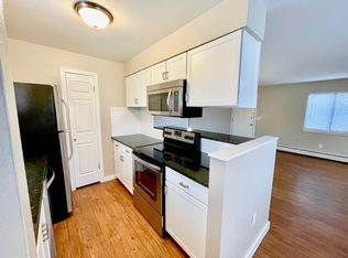 2800 Kalmia Ave APT A215, Boulder, CO 80301