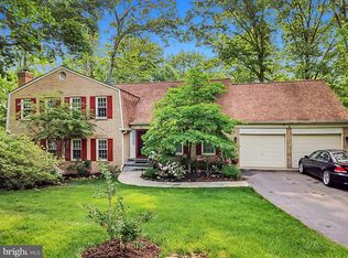 2211 Nobehar Dr, Vienna, VA 22181