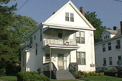 1st image of 3923 Elsmere Ave #1