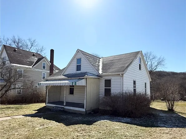 208 E Slippery Rock St, Chicora, PA 16025