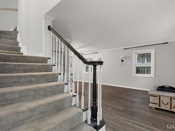 3rd image of 1133 N Harrison Ave