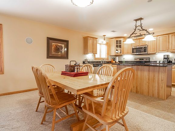 4th image of 1841-6 20th Blvd #106