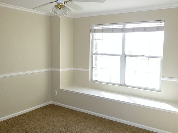 4th image of 58 Tucumcari Ct