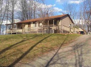 77 Quail Acres Dr, Buckhannon, WV 26201