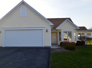 1375 Harwood Ln, Macedon, NY 14502