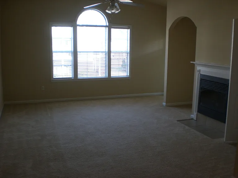 Arbor View Apartments — Photo 78