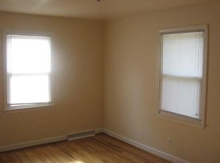 2438 Lomond St, Winston Salem, NC 27127