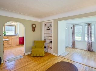 9050 Oakville Waltz Rd, Willis, MI 48191