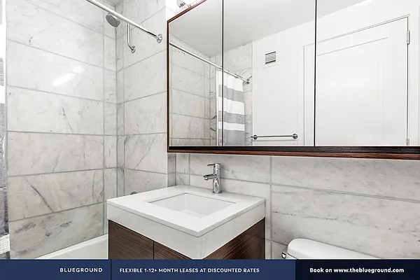 Rented by The Blueground | media 167