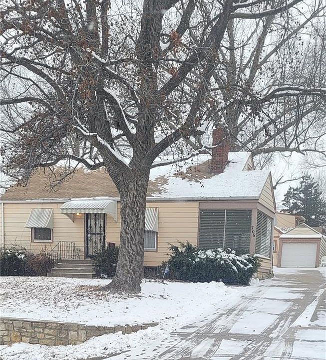 1st image of 706 N Washington Blvd
